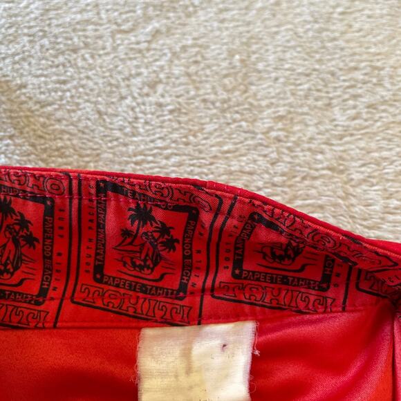 Hinano Tahiti Board Shorts Mens 29 Red Swimwear Surf Paddle Water Sports Swim - Picture 3 of 9